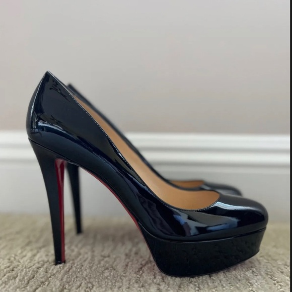 NWOB Christian Louboutin Bianca Patent Calf - Black 9B (39) - Picture 5 of 8